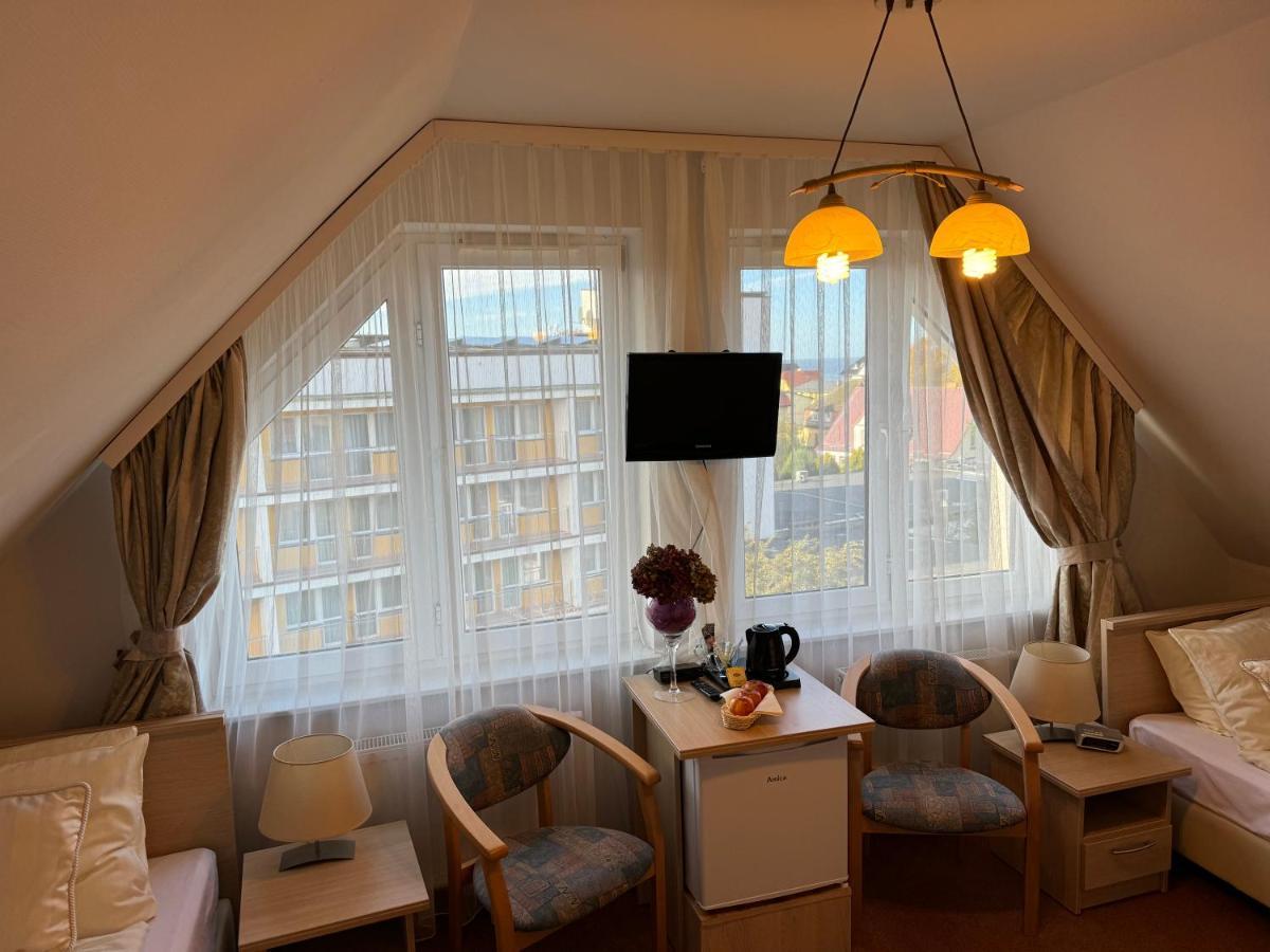 Hotel Politechnika Warszawska Osrodek Wypoczynkowy Sarbinowo Esterno foto